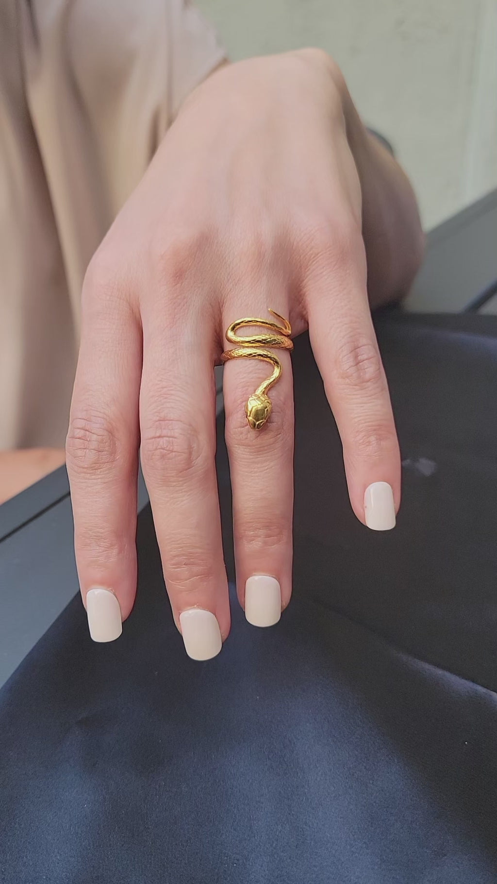 -COLD-BLOODED Snake Ring