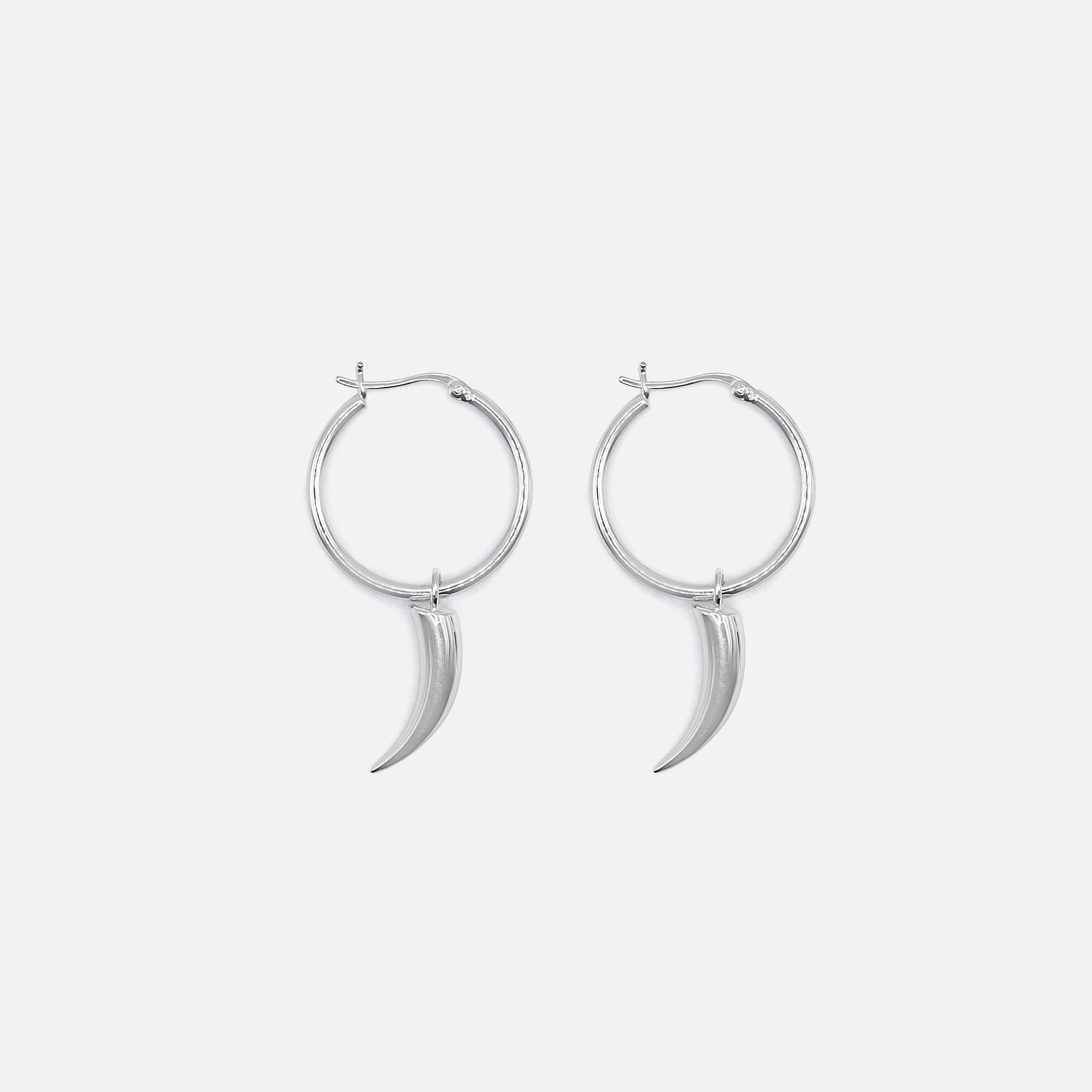 CLAWS OUT Hoop Earrings With Claw Charm